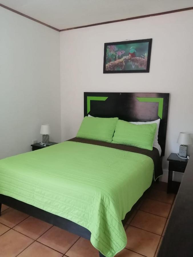 Hotel Santa Fe B&B Monteverde ภายนอก รูปภาพ