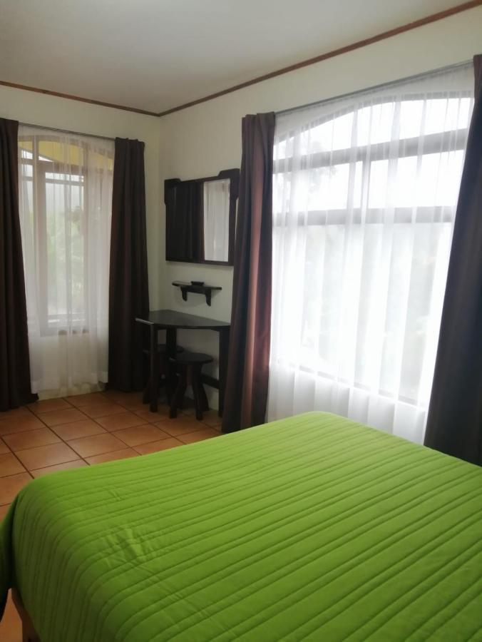 Hotel Santa Fe B&B Monteverde ภายนอก รูปภาพ